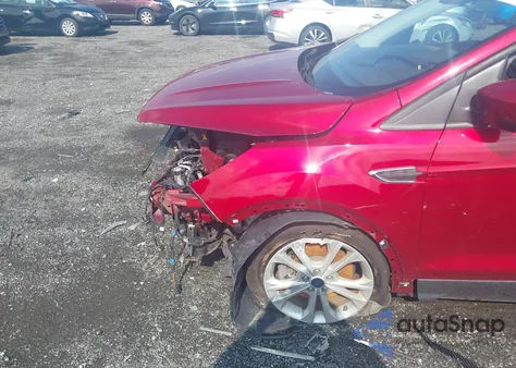 2018 Ford Escape Sel z USA, uszkodzony, nr VIN 1FMCU9HD9JUA17754